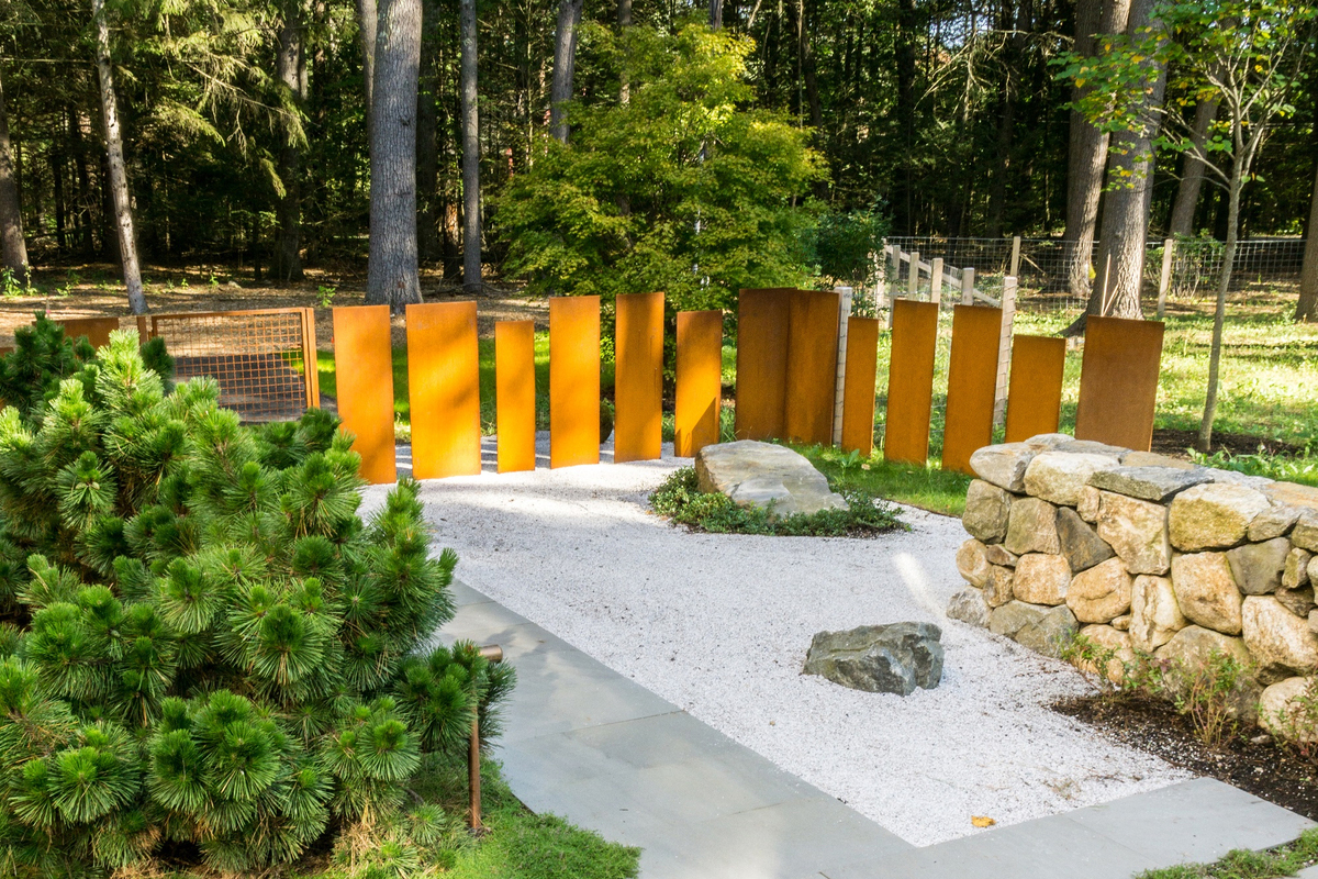 ANDLC-Lincoln inside view of front Corten fence 3.jpg