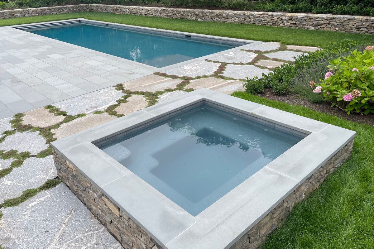 Water Feature Installation 1.jpg